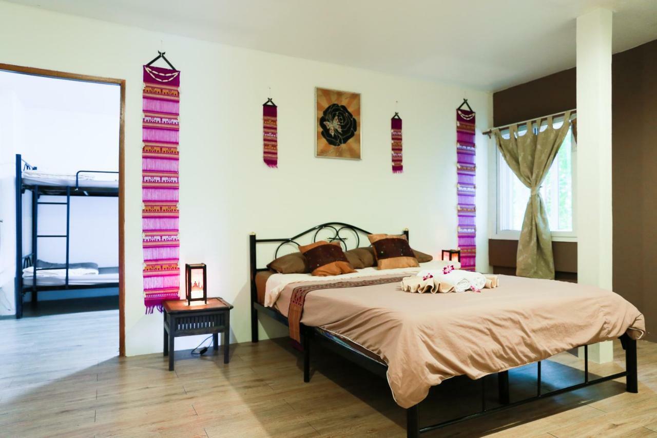 Cool Guesthouse Čiang Mai Exteriér fotografie